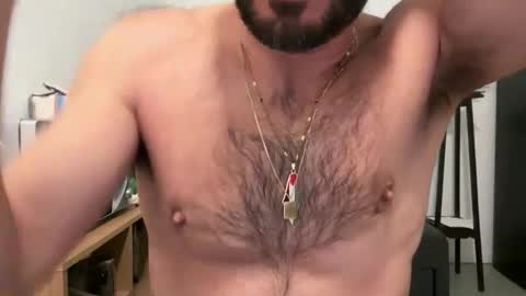 Snapshot of fla85 chatting on 29, 11, 2025 Fla is short for Flavio online show from 29, 11, 2025