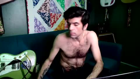 Flannel Dong online show from 24, 11, 2025