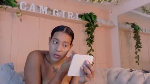 Snapshot of flavia_cruz chatting on 30, 6, 2026 Flavia online show from 30, 6, 2026