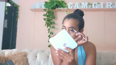 Snapshot of flavia_cruz chatting on 11, 7, 2026 Flavia online show from 11, 7, 2026