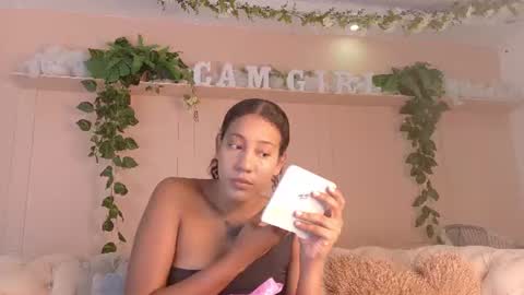 Snapshot of flavia_cruz chatting on 16, 7, 2026 Flavia online show from 16, 7, 2026