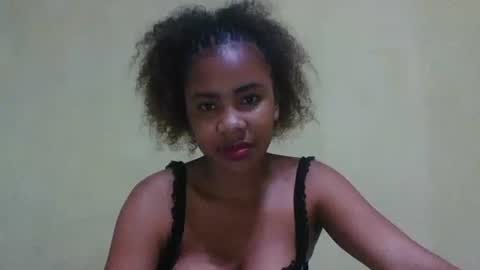 Snapshot of fleurissa chatting on 6, 10, 2025 fleurissa online show from 6, 10, 2025