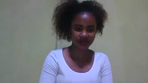 Snapshot of fleurissa chatting on 15, 10, 2025 fleurissa online show from 15, 10, 2025
