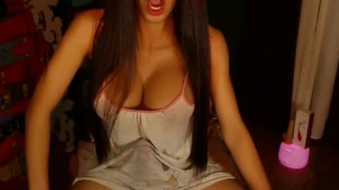 Snapshot of flexibleyassi chatting on 21, 1, 2025 yassi online show from 21, 1, 2025