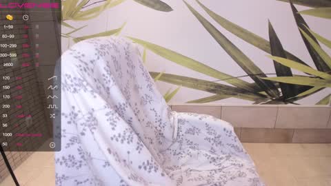 FlexiMona online show from 12, 12, 2024