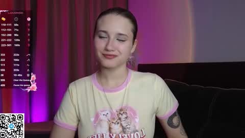 Doloras online show from 7, 10, 2025