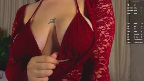 Doloras online show from 4, 11, 2025