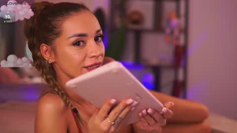Ana online show from 2, 1, 2025