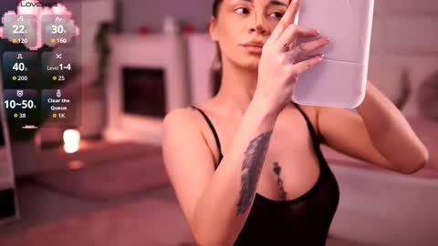 Snapshot of flirty_fawn chatting on 23, 11, 2025 Ana online show from 23, 11, 2025