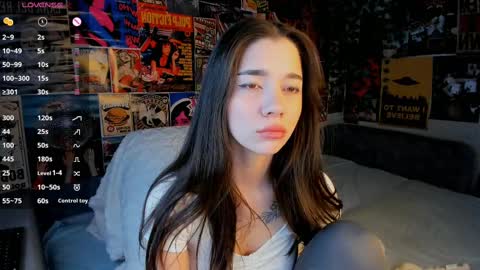 Snapshot of flirtykitty_ chatting on 8, 3, 2025 Emely online show from 8, 3, 2025