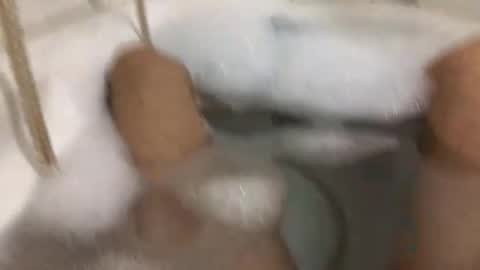 Snapshot of floater_24 chatting on 30, 9, 2025 floater_24 online show from 30, 9, 2025