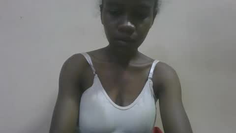 flora48230522373 online show from 26, 4, 2026