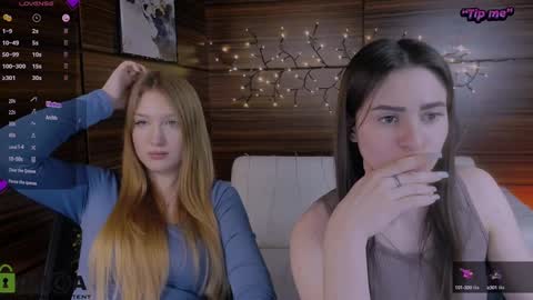 Snapshot of flora_ri chatting on 28, 1, 2025 just ask me online show from 28, 1, 2025