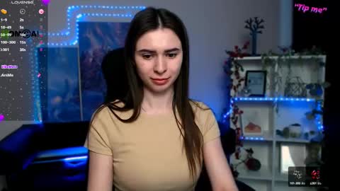 Snapshot of flora_ri chatting on 12, 2, 2025 just ask me online show from 12, 2, 2025