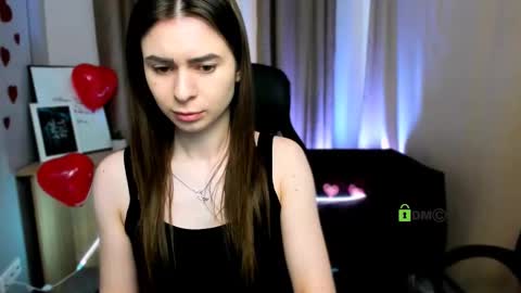 Snapshot of flora_ri chatting on 18, 2, 2025 just ask me online show from 18, 2, 2025