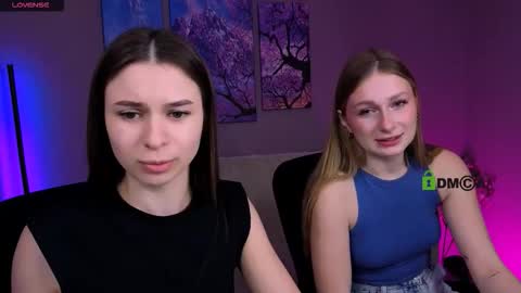 Snapshot of flora_ri chatting on 15, 12, 2025 just ask me online show from 15, 12, 2025