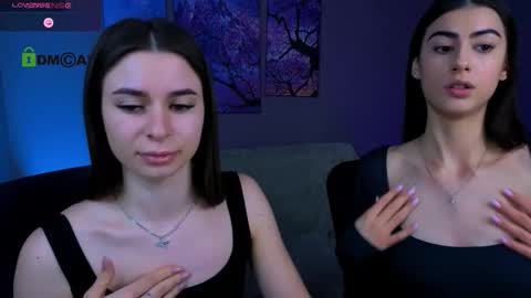 Snapshot of flora_ri chatting on 15, 1, 2026 just ask me online show from 15, 1, 2026