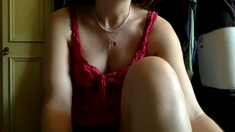 Snapshot of floraexploration chatting on 25, 6, 2026 floraexploration online show from 25, 6, 2026