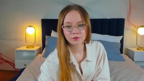 Snapshot of floralarsson chatting on 3, 6, 2026 hey there guys im Flora no not the one from WInx. But I love magical stuff and especially I love nature. I dont know I thin online show from 3, 6, 2026