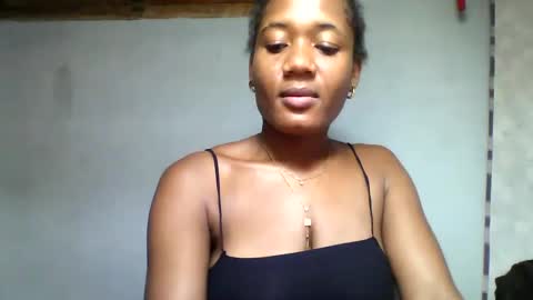 Snapshot of florencia011 chatting on 14, 2, 2025 florencia011 online show from 14, 2, 2025