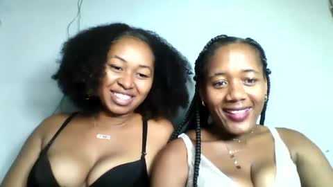 Snapshot of florencia011 chatting on 18, 2, 2025 florencia011 online show from 18, 2, 2025