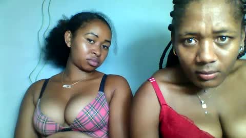 Snapshot of florencia011 chatting on 19, 2, 2025 florencia011 online show from 19, 2, 2025