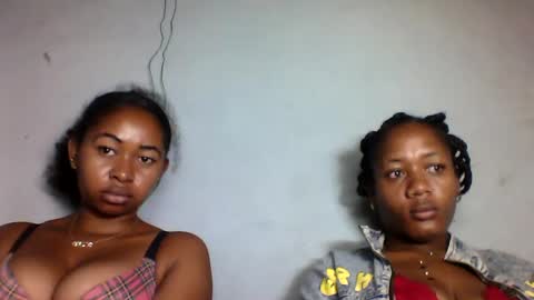 Snapshot of florencia011 chatting on 20, 2, 2025 florencia011 online show from 20, 2, 2025