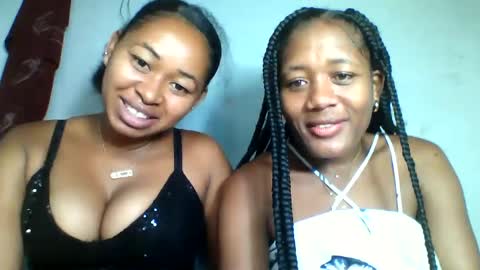 Snapshot of florencia011 chatting on 22, 2, 2025 florencia011 online show from 22, 2, 2025