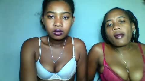 Snapshot of florencia011 chatting on 3, 3, 2025 florencia011 online show from 3, 3, 2025