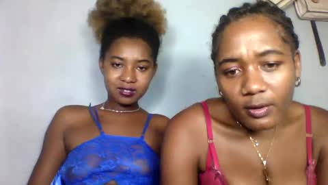 Snapshot of florencia011 chatting on 5, 3, 2025 florencia011 online show from 5, 3, 2025