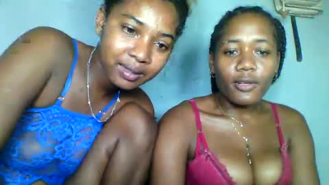 Snapshot of florencia011 chatting on 5, 3, 2025 florencia011 online show from 5, 3, 2025