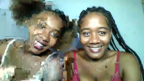 Snapshot of florencia011 chatting on 6, 3, 2025 florencia011 online show from 6, 3, 2025