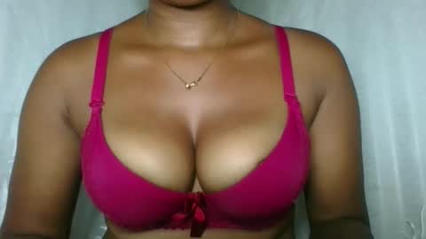 florencia011 online show from 16, 12, 2025