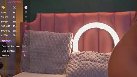 Vanessa online show from 9, 9, 2025