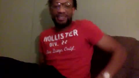 Snapshot of flow237 chatting on 15, 12, 2025 Flow237 online show from 15, 12, 2025