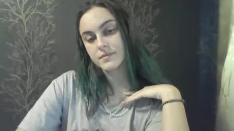 Snapshot of flower_bluee chatting on 5, 12, 2024 Ambika 3 online show from 5, 12, 2024