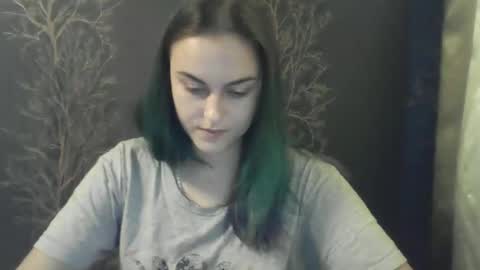 Snapshot of flower_bluee chatting on 7, 12, 2024 Ambika 3 online show from 7, 12, 2024