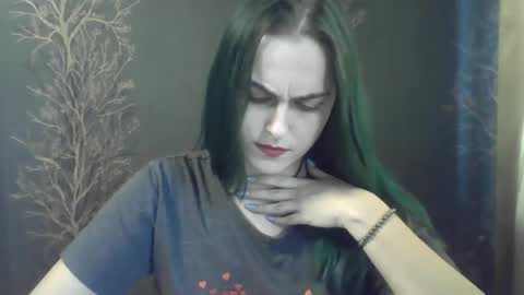 Snapshot of flower_bluee chatting on 24, 12, 2024 Ambika 3 online show from 24, 12, 2024