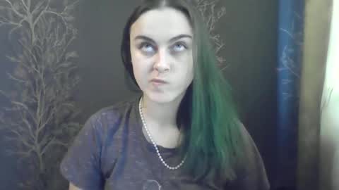 Snapshot of flower_bluee chatting on 16, 1, 2025 Ambika 3 online show from 16, 1, 2025