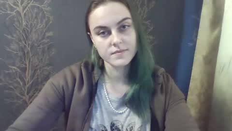 Snapshot of flower_bluee chatting on 5, 2, 2025 Ambika 3 online show from 5, 2, 2025