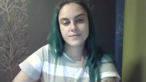 Snapshot of flower_bluee chatting on 17, 9, 2025 Ambika 3 online show from 17, 9, 2025