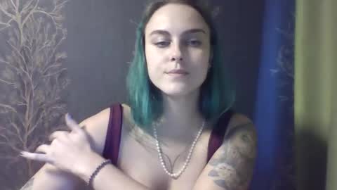 Snapshot of flower_bluee chatting on 24, 9, 2025 Ambika 3 online show from 24, 9, 2025