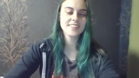 Snapshot of flower_bluee chatting on 3, 10, 2025 Ambika 3 online show from 3, 10, 2025