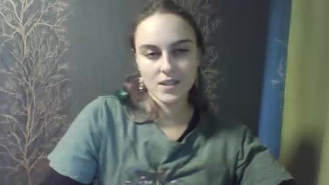 Snapshot of flower_bluee chatting on 11, 10, 2025 Ambika 3 online show from 11, 10, 2025