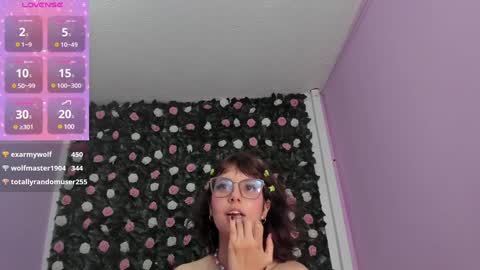 Snapshot of flower_dulce chatting on 7, 1, 2025 Dulce online show from 7, 1, 2025
