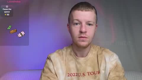 Snapshot of flower_haze chatting on 2, 2, 2025 Alexander online show from 2, 2, 2025