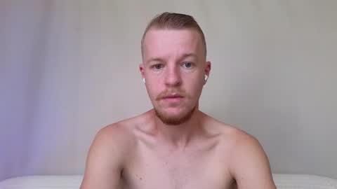 Snapshot of flower_haze chatting on 5, 10, 2025 Alexander online show from 5, 10, 2025