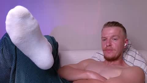 Snapshot of flower_haze chatting on 7, 10, 2025 Alexander online show from 7, 10, 2025