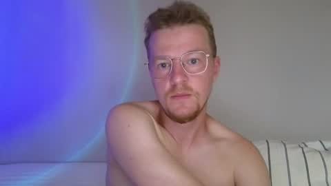 Snapshot of flower_haze chatting on 15, 7, 2026 Alexander online show from 15, 7, 2026