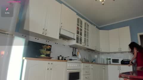 Snapshot of flower_nicole chatting on 14, 1, 2026 Nicole online show from 14, 1, 2026